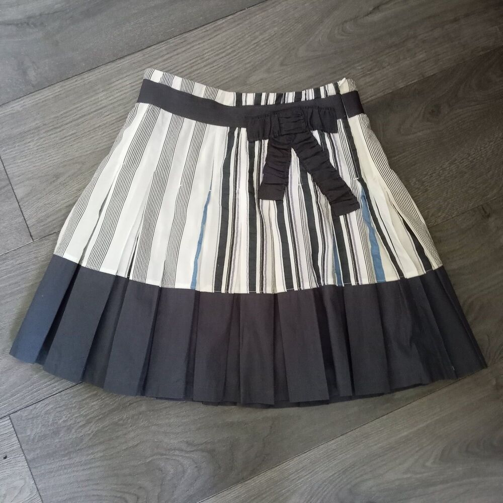 Dekker Pinstripe Pleated Skirt Size 8 Blue Gray White Lined Cotton Seersucker